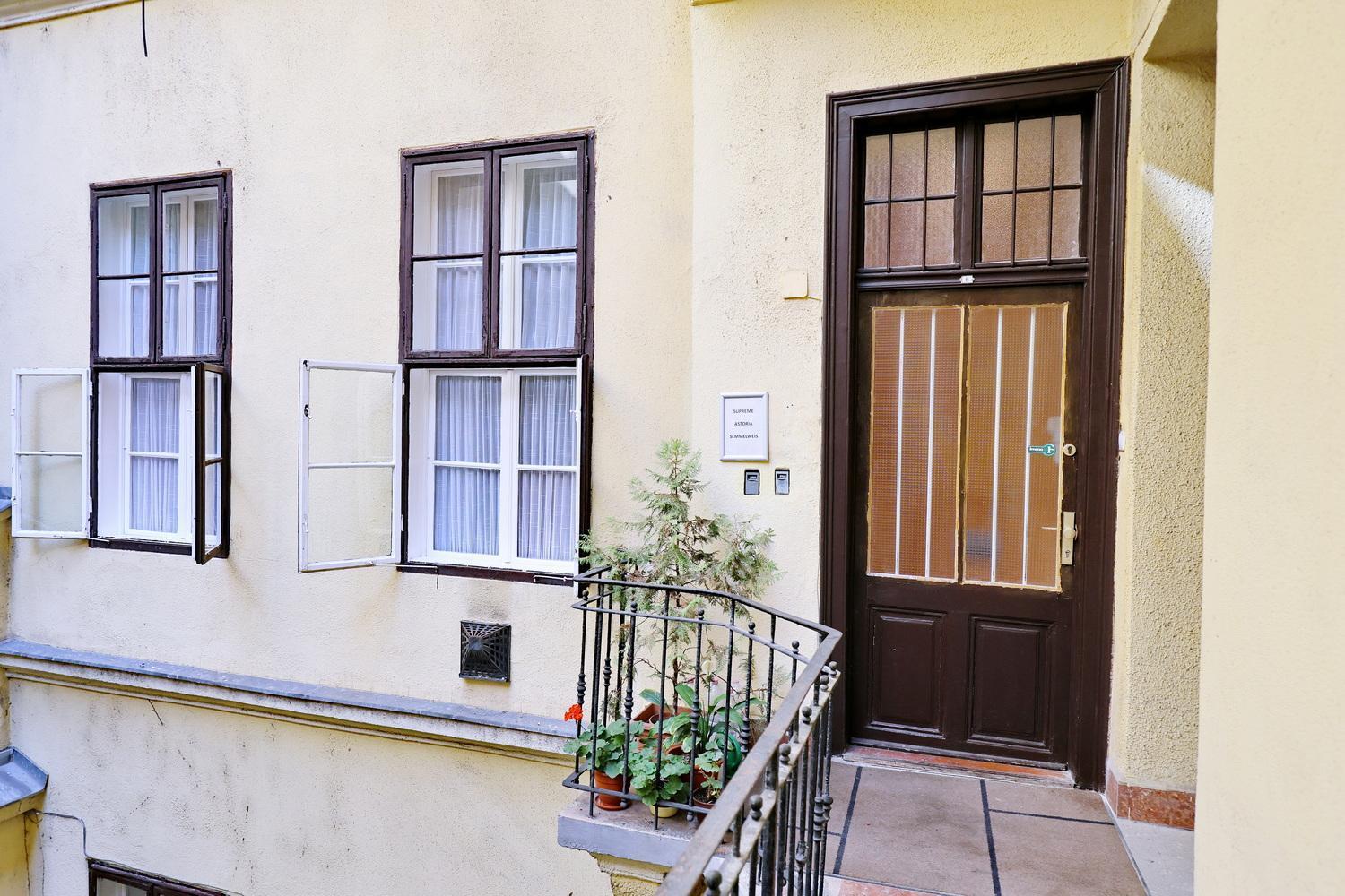 Supreme Astoria Semmelweis Daire Budapeşte Dış mekan fotoğraf