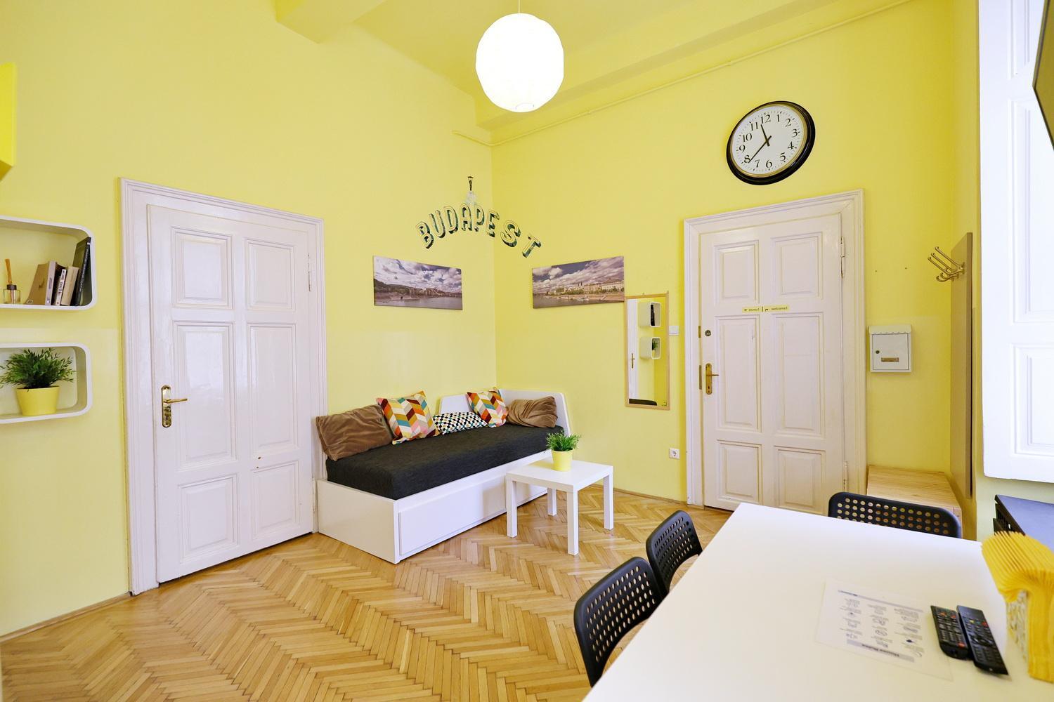 Supreme Astoria Semmelweis Daire Budapeşte Dış mekan fotoğraf
